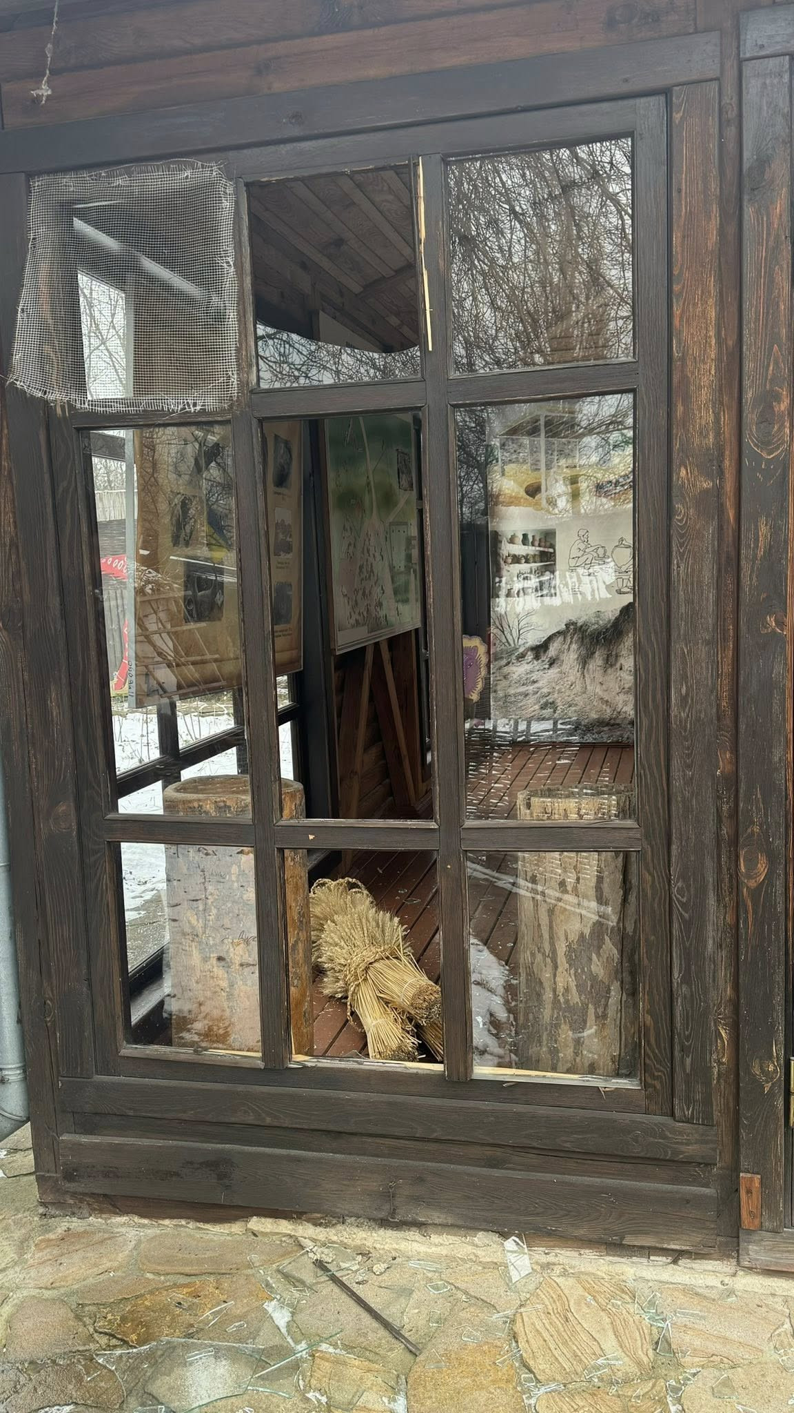 Постраждав музей гончарства Вишгородського історико-культурного заповідника (ФОТО) - 2 - зображення